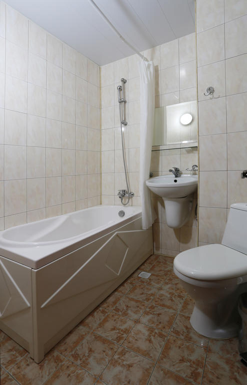 Acropolis Hotel Pazardžik Pokoj fotografie